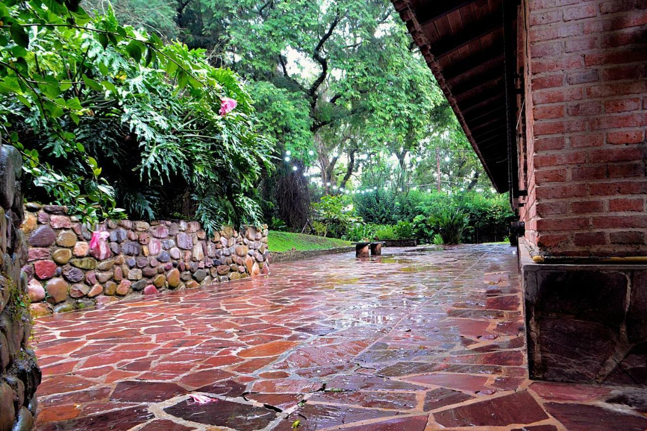 Terrazas Del Coya Hostel San Salvador de Jujuy Bagian luar foto